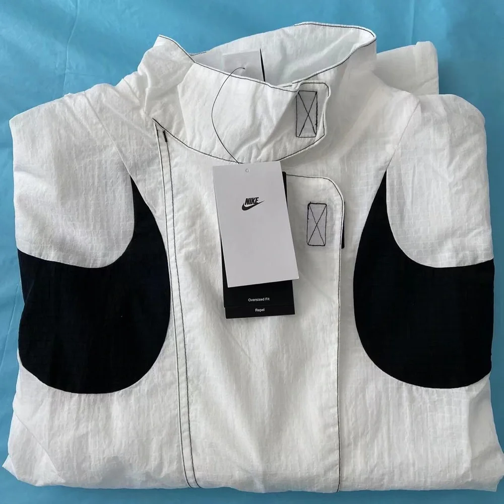 Nike new tag
